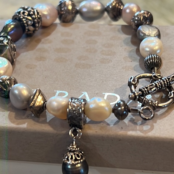 Silpada Jewelry - Silpada rare freshwater pearl and silver bracelet